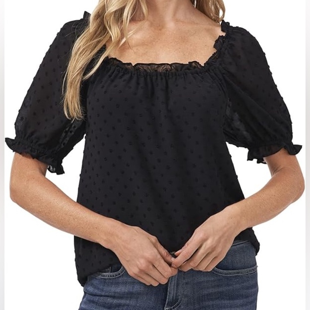 NWT CeCe Black Short Sleeve Dot Textured Blouse